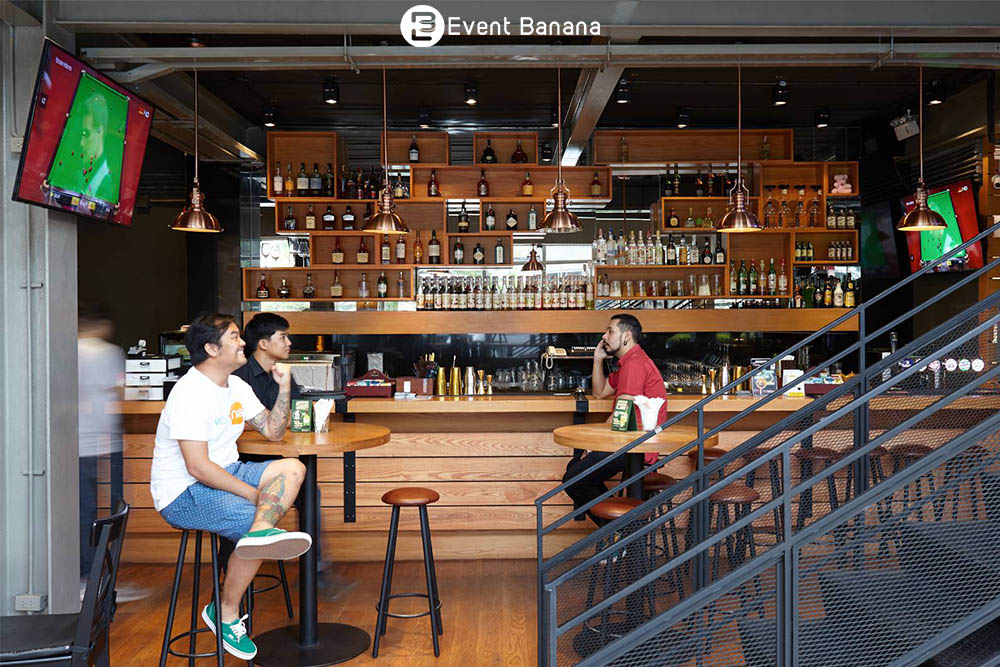 Snobbish Restaurant & Bar